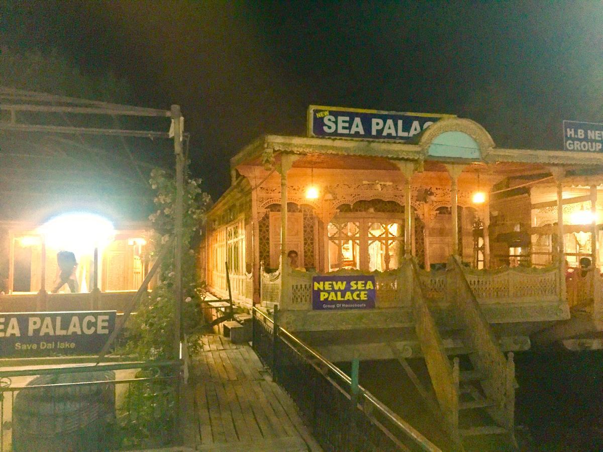 Srīnagar New Sea Palace Houseboats מראה חיצוני תמונה