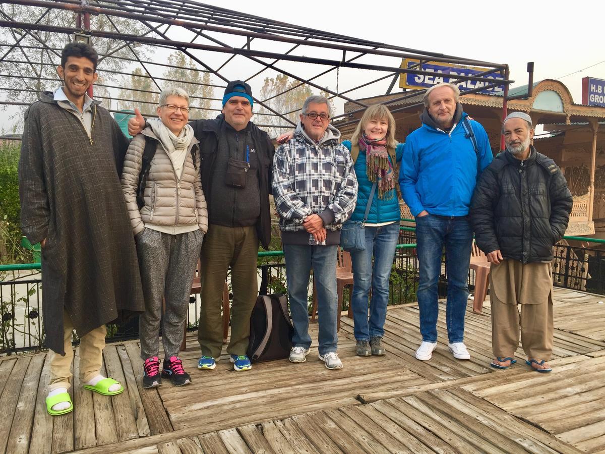 Srīnagar New Sea Palace Houseboats מראה חיצוני תמונה